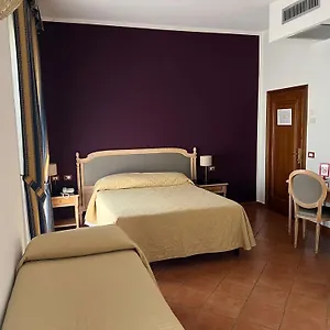 ** Ξενοδοχείο Bologna Ιταλία