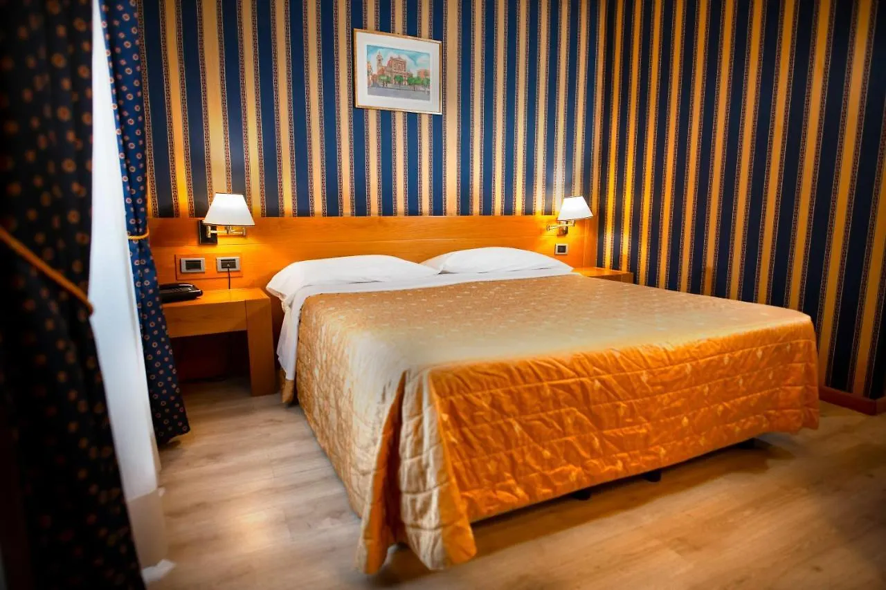 Lh Hotel Andreotti Rome 3*,