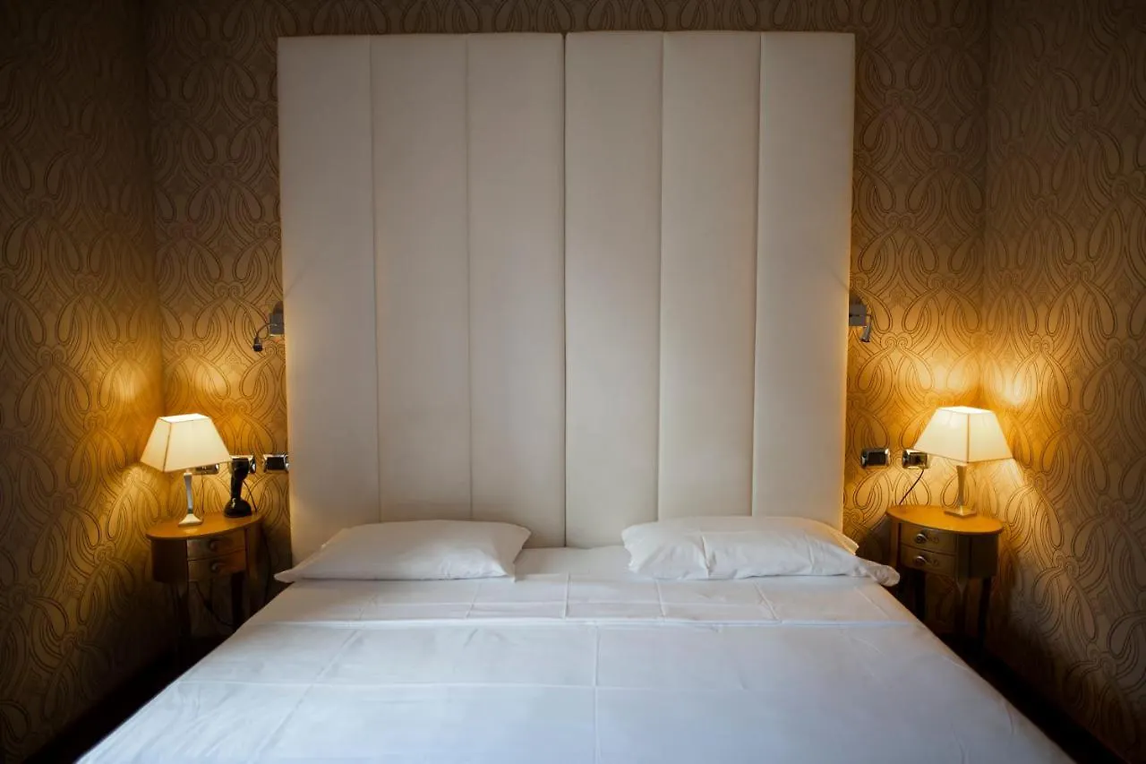 Lh Hotel Andreotti Rome 3*,