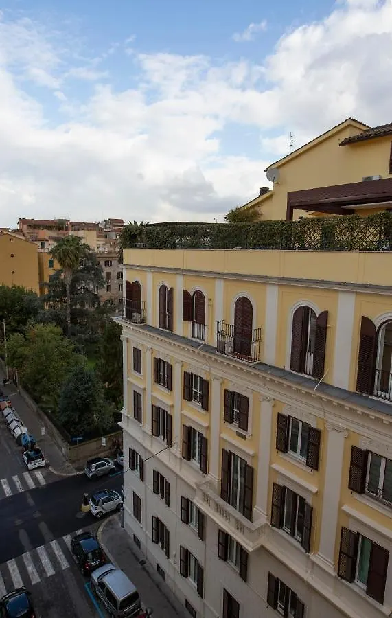 Lh Hotel Andreotti Rome 3*,